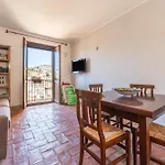 Rokkaria Apartment *